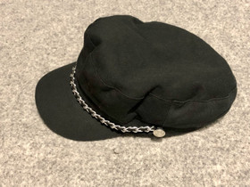 Musta hattu, Laukut ja hatut, Asusteet ja kellot, Espoo, Tori.fi Musta hattu, Laukut ja hatut, Asusteet ja kellot, Espoo, Tori.fi