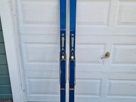 Sukset, Hiihto, Urheilu ja ulkoilu, Kouvola, Tori.fi Sukset, Hiihto, Urheilu ja ulkoilu, Kouvola, Tori.fi