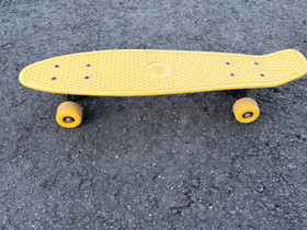 Cruiser, Rullaluistelu ja skeittaus, Urheilu ja ulkoilu, Lapua, Tori.fi Cruiser, Rullaluistelu ja skeittaus, Urheilu ja ulkoilu, Lapua, Tori.fi