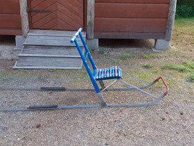 Potkukelkka, Ulkoilu ja retkeily, Urheilu ja ulkoilu, Alavus, Tori.fi Potkukelkka, Ulkoilu ja retkeily, Urheilu ja ulkoilu, Alavus, Tori.fi