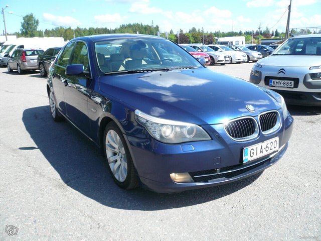 BMW 520 1