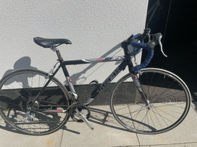 Trek sl 1000 S-koko, Kilpapyörät, Polkupyörät ja pyöräily, Rovaniemi, Tori.fi Trek sl 1000 S-koko, Kilpapyörät, Polkupyörät ja pyöräily, Rovaniemi, Tori.fi