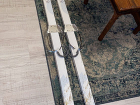 Peltonen Metsä Step-suomupohjasukset, Hiihto, Urheilu ja ulkoilu, Nakkila, Tori.fi Peltonen Metsä Step-suomupohjasukset, Hiihto, Urheilu ja ulkoilu, Nakkila, Tori.fi