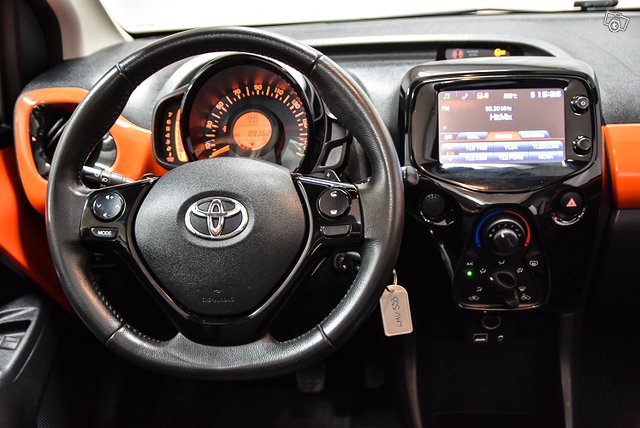 Toyota AYGO 7