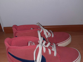 Nike tennarit, Muu urheilu ja ulkoilu, Urheilu ja ulkoilu, Seinäjoki, Tori.fi Nike tennarit, Muu urheilu ja ulkoilu, Urheilu ja ulkoilu, Seinäjoki, Tori.fi