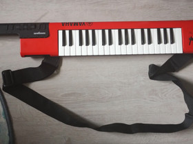 Yamaha SHS-500 keytar punamusta, Pianot, urut ja koskettimet, Musiikki ja soittimet, Siilinjärvi, Tori.fi Yamaha SHS-500 keytar punamusta, Pianot, urut ja koskettimet, Musiikki ja soittimet, Siilinjärvi, Tori.fi