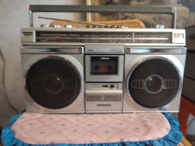 Sanyo, Audio ja musiikkilaitteet, Viihde-elektroniikka, Rauma, Tori.fi Sanyo, Audio ja musiikkilaitteet, Viihde-elektroniikka, Rauma, Tori.fi