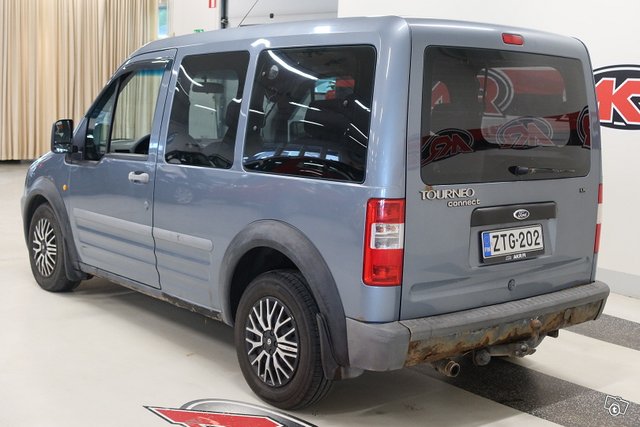 FORD Tourneo Connect 4