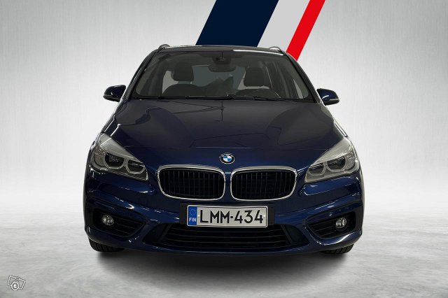 BMW 218 4