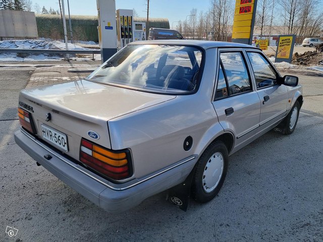 Ford Orion 5