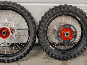 Ktm / Husqvarna 85 14"/17" pyörät, Moottoripyörän varaosat ja tarvikkeet, Mototarvikkeet ja varaosat, Hämeenlinna, Tori.fi Ktm / Husqvarna 85 14"/17" pyörät, Moottoripyörän varaosat ja tarvikkeet, Mototarvikkeet ja varaosat, Hämeenlinna, Tori.fi