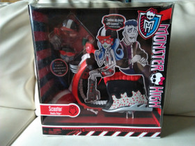 Monster High Ghoulia nuken skootteri NRFB, Lelut ja pelit, Lastentarvikkeet ja lelut, Lempäälä, Tori.fi Monster High Ghoulia nuken skootteri NRFB, Lelut ja pelit, Lastentarvikkeet ja lelut, Lempäälä, Tori.fi
