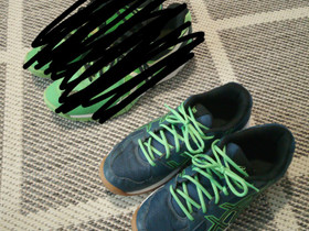 Asics sisäpelikengät 39, Pallopelit, Urheilu ja ulkoilu, Juuka, Tori.fi Asics sisäpelikengät 39, Pallopelit, Urheilu ja ulkoilu, Juuka, Tori.fi