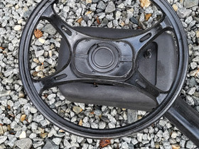 Veneen ohjauspyörä, Veneen varusteet ja varaosat, Venetarvikkeet ja veneily, Kuhmo, Tori.fi Veneen ohjauspyörä, Veneen varusteet ja varaosat, Venetarvikkeet ja veneily, Kuhmo, Tori.fi