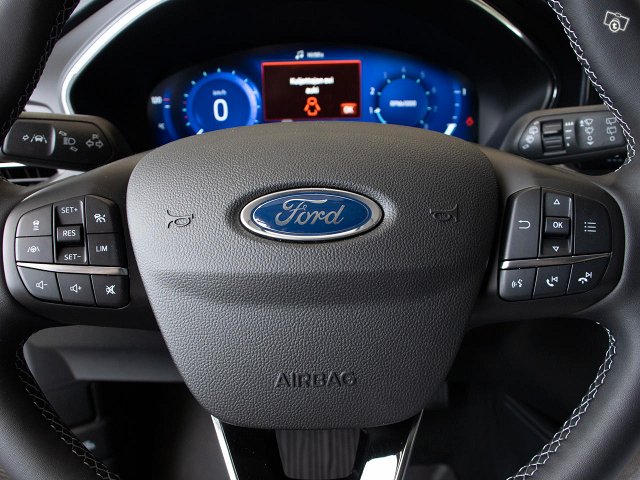 Ford Focus 7