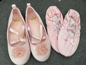 Ballerinat ja tanssitossut koko 30, Lastenvaatteet ja kengät, Sotkamo, Tori.fi Ballerinat ja tanssitossut koko 30, Lastenvaatteet ja kengät, Sotkamo, Tori.fi