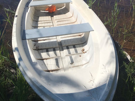 Terhi 385 soutuvene, Ulkoilu ja retkeily, Urheilu ja ulkoilu, Kouvola, Tori.fi Terhi 385 soutuvene, Ulkoilu ja retkeily, Urheilu ja ulkoilu, Kouvola, Tori.fi