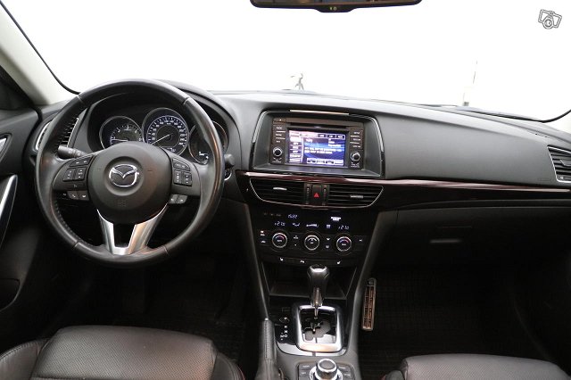 Mazda Mazda6 10