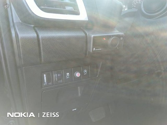 ISUZU D-Max 11