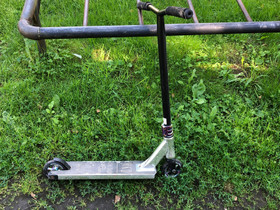 Nkd scuutti, Muu urheilu ja ulkoilu, Urheilu ja ulkoilu, Pori, Tori.fi Nkd scuutti, Muu urheilu ja ulkoilu, Urheilu ja ulkoilu, Pori, Tori.fi