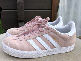 Adidas Gazelle, Lastenvaatteet ja kengät, Kajaani, Tori.fi Adidas Gazelle, Lastenvaatteet ja kengät, Kajaani, Tori.fi