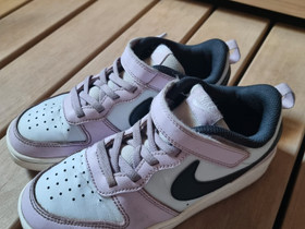 Nike tennarit, Lastenvaatteet ja kengät, Kajaani, Tori.fi Nike tennarit, Lastenvaatteet ja kengät, Kajaani, Tori.fi