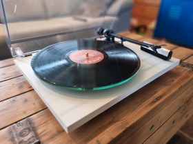 Argon TT2 levysoitin ja pölykansi, Audio ja musiikkilaitteet, Viihde-elektroniikka, Rovaniemi, Tori.fi Argon TT2 levysoitin ja pölykansi, Audio ja musiikkilaitteet, Viihde-elektroniikka, Rovaniemi, Tori.fi