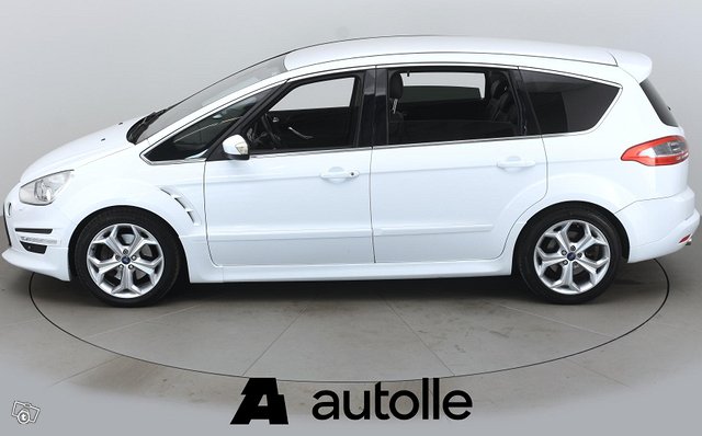 Ford S-MAX 10