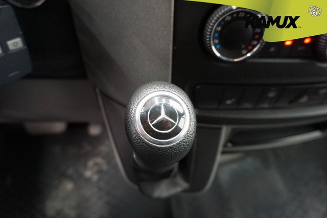 Mercedes-Benz Sprinter 18