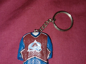 Colorado Avalanche-avaimenperä, Jääkiekko ja luistelu, Urheilu ja ulkoilu, Hyvinkää, Tori.fi Colorado Avalanche-avaimenperä, Jääkiekko ja luistelu, Urheilu ja ulkoilu, Hyvinkää, Tori.fi