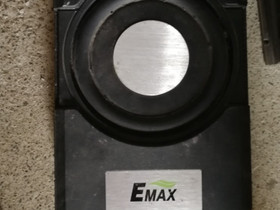 Emax aktiivisubwoofer Vahvistin, Audio ja musiikkilaitteet, Viihde-elektroniikka, Pori, Tori.fi Emax aktiivisubwoofer Vahvistin, Audio ja musiikkilaitteet, Viihde-elektroniikka, Pori, Tori.fi