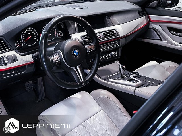 BMW M5 17