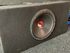 Subbari, 2 vahvistinta ja erillissarja, Audio ja musiikkilaitteet, Viihde-elektroniikka, Pori, Tori.fi Subbari, 2 vahvistinta ja erillissarja, Audio ja musiikkilaitteet, Viihde-elektroniikka, Pori, Tori.fi