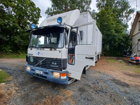Volvo FL6, Trailerit ja kuljetus, Hevoset ja hevosurheilu, Lemi, Tori.fi Volvo FL6, Trailerit ja kuljetus, Hevoset ja hevosurheilu, Lemi, Tori.fi