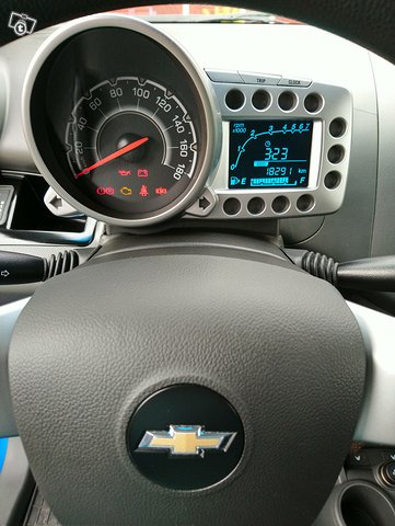 Chevrolet Spark 5