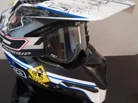 Crossikypärä lasten, Ajoasut, kengät ja kypärät, Mototarvikkeet ja varaosat, Seinäjoki, Tori.fi Crossikypärä lasten, Ajoasut, kengät ja kypärät, Mototarvikkeet ja varaosat, Seinäjoki, Tori.fi