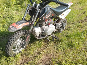 Samurai 110cc, Moottoripyörän varaosat ja tarvikkeet, Mototarvikkeet ja varaosat, Isojoki, Tori.fi Samurai 110cc, Moottoripyörän varaosat ja tarvikkeet, Mototarvikkeet ja varaosat, Isojoki, Tori.fi