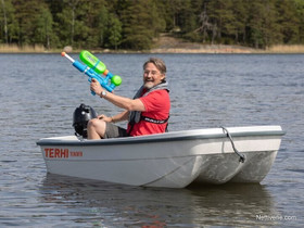 Terhi Tender TARJOUSHINTAAN, Soutuveneet ja jollat, Veneet, Savonlinna, Tori.fi Terhi Tender TARJOUSHINTAAN, Soutuveneet ja jollat, Veneet, Savonlinna, Tori.fi