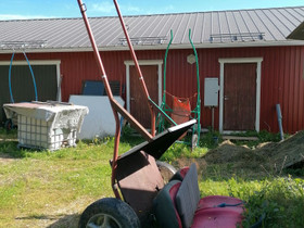 Hevoskärry, Muut hevostarvikkeet, Hevoset ja hevosurheilu, Kuortane, Tori.fi Hevoskärry, Muut hevostarvikkeet, Hevoset ja hevosurheilu, Kuortane, Tori.fi