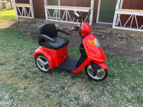 Trisco sähköskootteri, uusin akuin !, Muut motot, Moto, Kurikka, Tori.fi Trisco sähköskootteri, uusin akuin !, Muut motot, Moto, Kurikka, Tori.fi