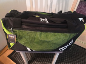 Kuntosalilaukku Everlast, Kuntoilu ja fitness, Urheilu ja ulkoilu, Pori, Tori.fi Kuntosalilaukku Everlast, Kuntoilu ja fitness, Urheilu ja ulkoilu, Pori, Tori.fi