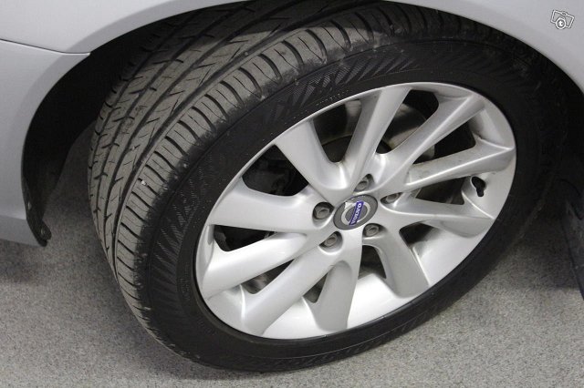 Volvo S80 9