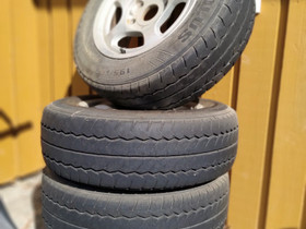 Hiace vanteet 15" ja vanhat kumit, Renkaat ja vanteet, Hattula, Tori.fi Hiace vanteet 15" ja vanhat kumit, Renkaat ja vanteet, Hattula, Tori.fi
