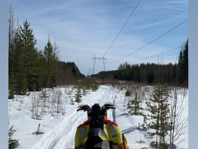 Sukset raudoilla, Moottorikelkan varaosat ja tarvikkeet, Mototarvikkeet ja varaosat, Seinäjoki, Tori.fi Sukset raudoilla, Moottorikelkan varaosat ja tarvikkeet, Mototarvikkeet ja varaosat, Seinäjoki, Tori.fi
