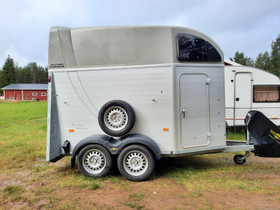 Humbaur Xanthos telitraileri, Trailerit ja kuljetus, Hevoset ja hevosurheilu, Sodankylä, Tori.fi Humbaur Xanthos telitraileri, Trailerit ja kuljetus, Hevoset ja hevosurheilu, Sodankylä, Tori.fi