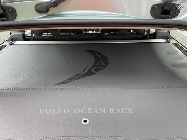 Volvo V70 11