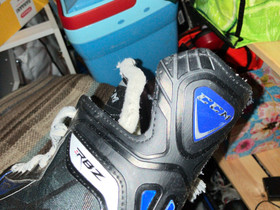 Ccm Rbz luistimet koko 40, Jääkiekko ja luistelu, Urheilu ja ulkoilu, Kuopio, Tori.fi Ccm Rbz luistimet koko 40, Jääkiekko ja luistelu, Urheilu ja ulkoilu, Kuopio, Tori.fi