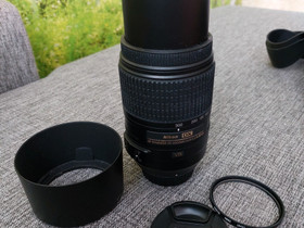 Nikon DX AF-S NIKKOR 55-300mm 1:4,5-5,6G ED, Objektiivit, Kamerat ja valokuvaus, Järvenpää, Tori.fi Nikon DX AF-S NIKKOR 55-300mm 1:4,5-5,6G ED, Objektiivit, Kamerat ja valokuvaus, Järvenpää, Tori.fi