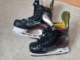 Bauer Vapor X2,9, Jääkiekko ja luistelu, Urheilu ja ulkoilu, Mikkeli, Tori.fi Bauer Vapor X2,9, Jääkiekko ja luistelu, Urheilu ja ulkoilu, Mikkeli, Tori.fi