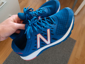 New Balance Murgel R2 koko 43, Juoksu ja lenkkeily, Urheilu ja ulkoilu, Espoo, Tori.fi New Balance Murgel R2 koko 43, Juoksu ja lenkkeily, Urheilu ja ulkoilu, Espoo, Tori.fi